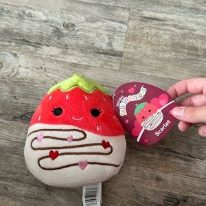 Squishmallow Scarlet 5in